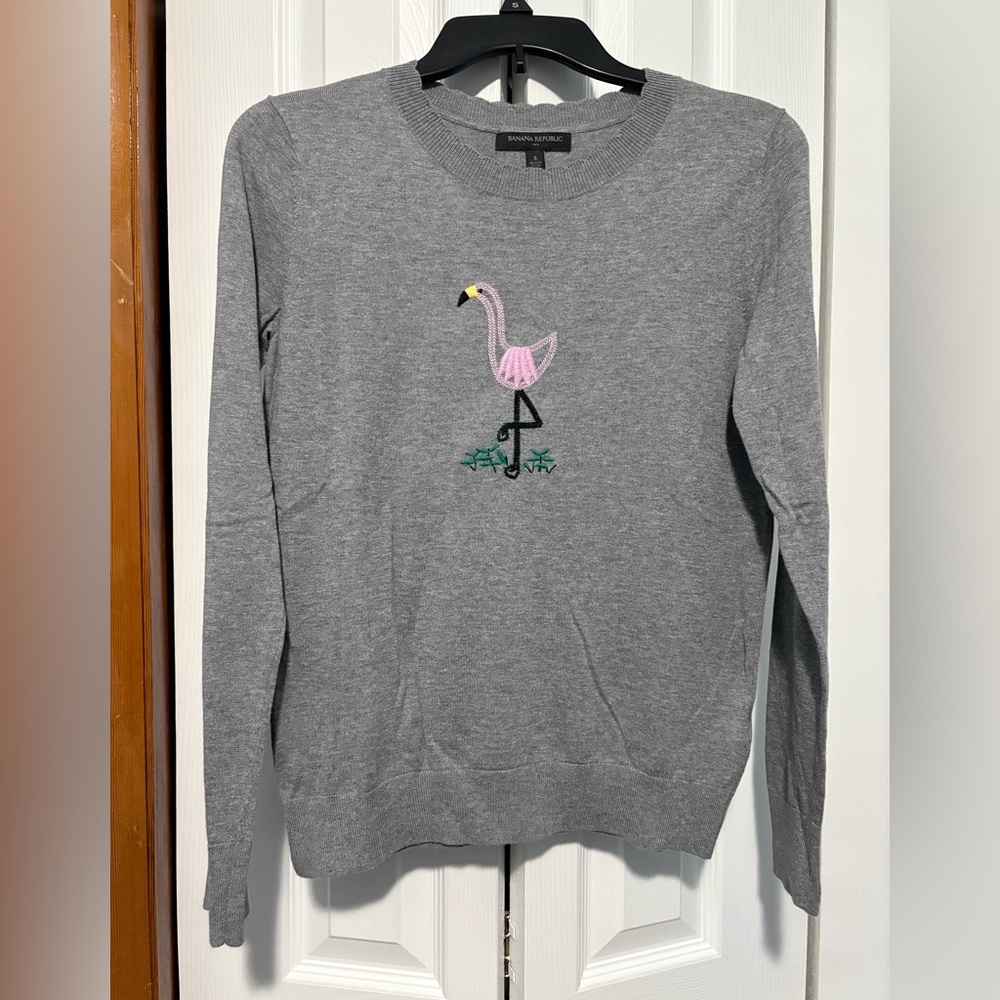 Banana Republic Gray Sweater with Pink Flamingo